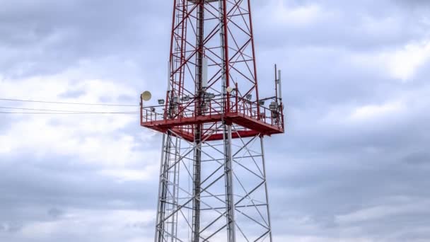 Torre de célula grande — Vídeos de Stock