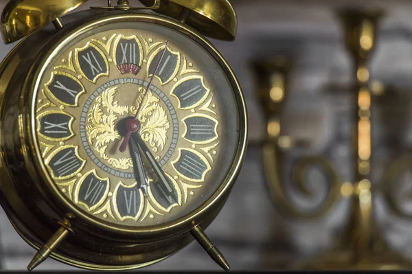 Антикварний годинник — стокове фото