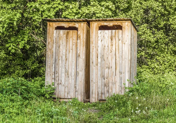 Общественный туалет — стоковое фото