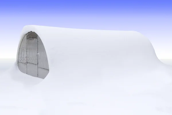 Gewächshaus im Schnee — Stockfoto