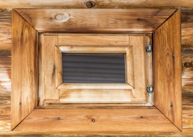 Hamamın penceresinde