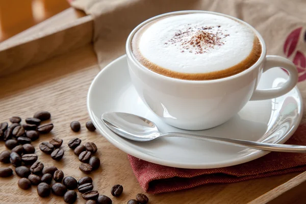 Eine Tasse Cappuccino Stockfoto