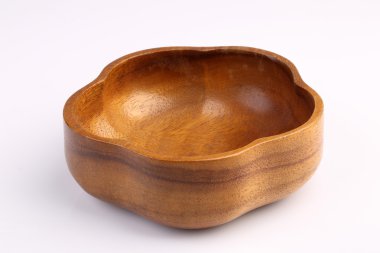 Teak beyaz arka plan üzerinde izole tarafından yapılan ahşap kase