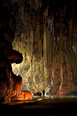 Wondelful limestone cave Tarn Lod Yai at Mae Hong Son, Thailand. Stalactite in Tarn Lod Yai cavern clipart