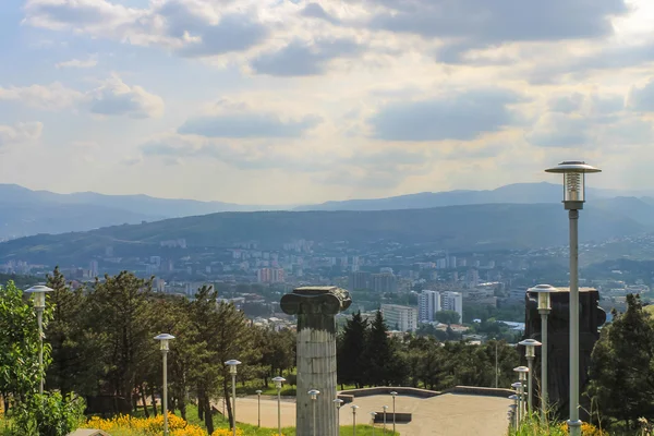 View Tbilisi from memorial — Stock Photo, Image