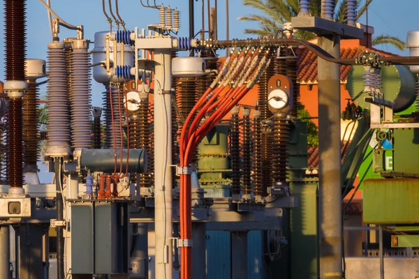 Apparatuur voor elektrische netwerken — Stockfoto