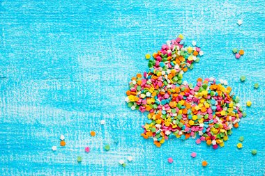 Paskalya tavşanı şekerleme şeker, seçici odak.