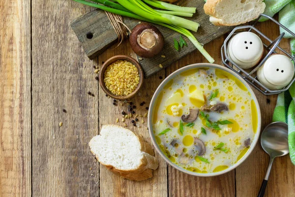 Conceito Alimentação Saudável Dieta Sopa Creme Cogumelos Com Bulgur Creme — Fotografia de Stock