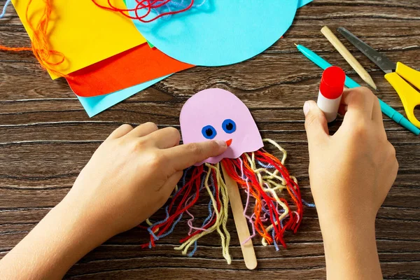 Instructions Step Summer Puppet Stics Toy Octopus Handmade Handmade Childrens — Stock Photo, Image