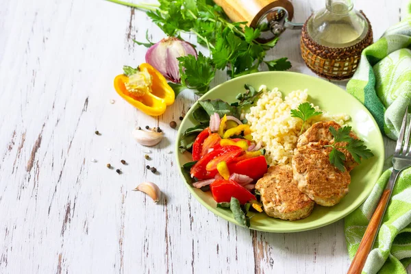 Comida Vegana Saludable Dieta Keto Paleo Chuletas Caseras Pescado Rojo —  Fotos de Stock