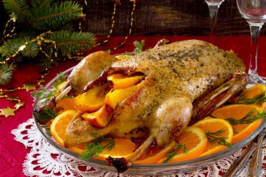 New Year's Eve içinde portakal ile ördek