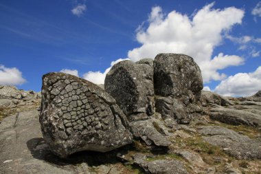 Freita dağında ekmek kayaları
