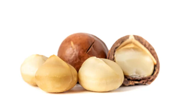 Nueces Macadamia Alimentación Sana Aislada Sobre Fondo Blanco — Foto de Stock