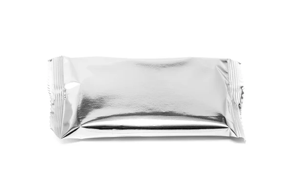 Embalaje en blanco de la hoja de bocadillo aislado sobre fondo blanco — Foto de Stock
