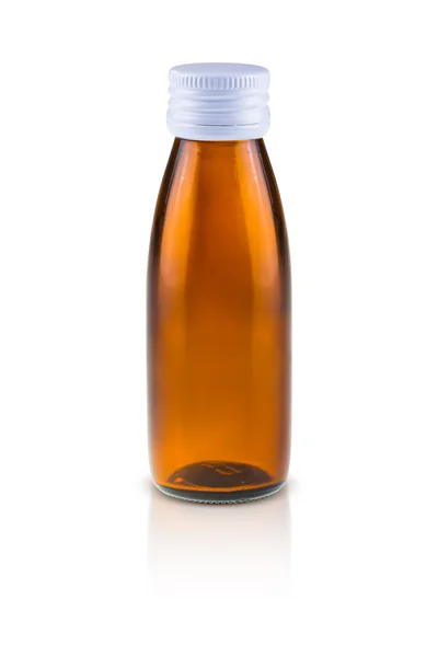 Puste butelki brązowy z białą czapkę na białym tle — Zdjęcie stockowe
