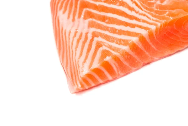 Peixe salmão fatia de carne fresca isolado no fundo branco — Fotografia de Stock