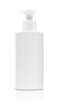 Beyaz arka plan üzerinde izole boş ambalaj kozmetik pompa şişe