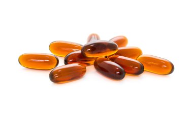 Beyaz arka plan üzerinde izole lesitin ek ürün kapsül