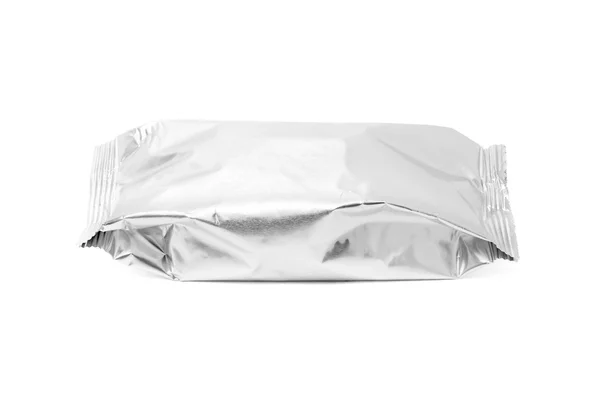 Bolsa de bocadillo de papel de embalaje en blanco aislada sobre fondo blanco —  Fotos de Stock