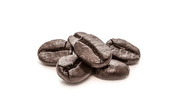 Kaffeböna isolerad på vit bakgrund — Stockfoto