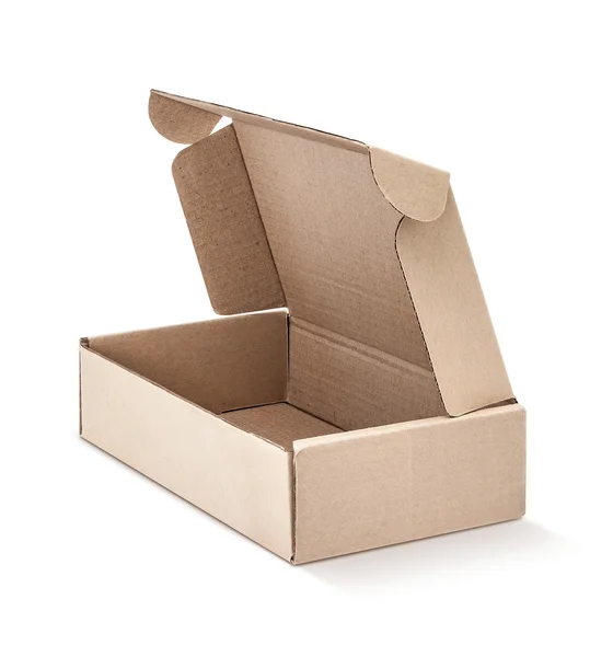 Caja kraft de cartón abierta y aislada sobre fondo blanco —  Fotos de Stock