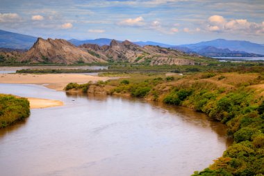 Büyük nehir ve rock Dağları, magdalena Nehri Kolombiya, latin Amerika