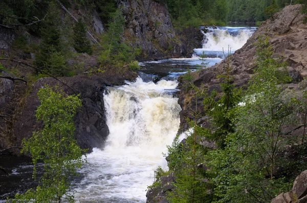 La vista completa de la cascada de Kivach — Foto de Stock