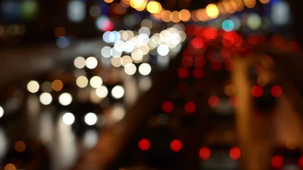 Cena desfocada da auto-estrada noturna — Vídeo de Stock