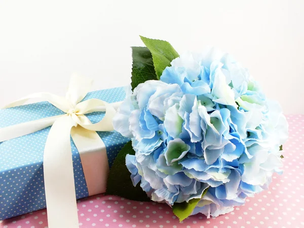 Gift box present with blue tone color — Stock Photo, Image