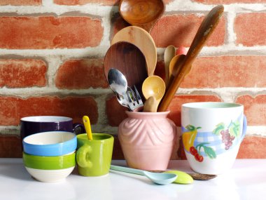 mutfak eşyaları natürmort kadar kapatın