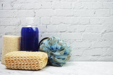 Duş aksesuarları banyo öğeleri