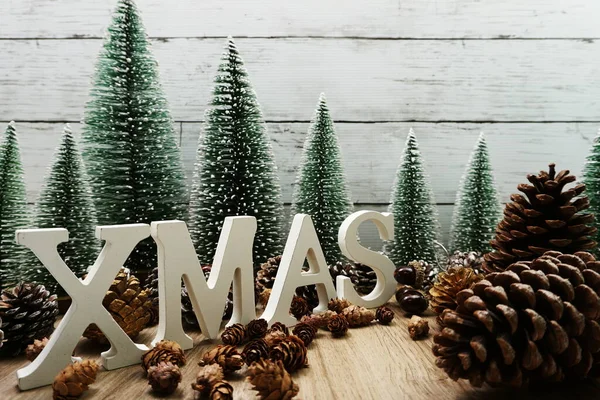 Feliz Navidad Navidad Concepto Decoración Con Conos Pino Árbol Navidad —  Fotos de Stock