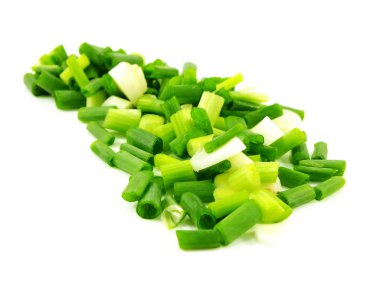 yeşil soğan kesmek