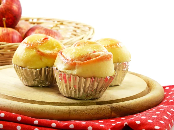 Leckere Erdbeerbrötchen Bäckerei aus nächster Nähe — Stockfoto