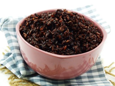 Pirinç karışımı mor pirinç berry pirinç beyaz Kupası'nda popüler bir sağlık olduğunu