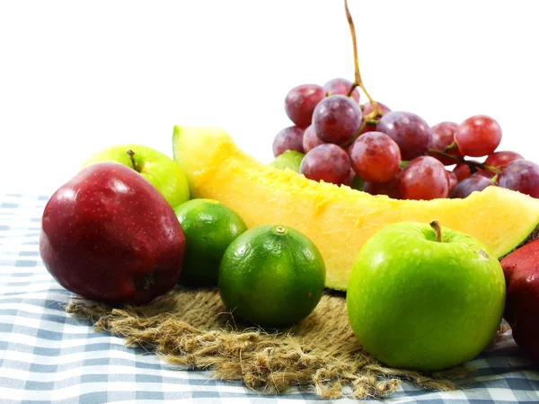 Friss gyümölcsök vegyes gyümölcs háttér egészséges táplálkozás-Fogyókúra szerelem gyümölcs — Stock Fotó