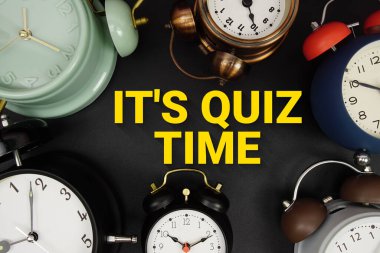 Siyah arkaplanda alarm saati olan Sınav Zamanı metni.