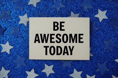 Muhteşem ol Bugün motivasyon ve ilham verici alıntı Parlak Mavi Yıldız Arkaplanı