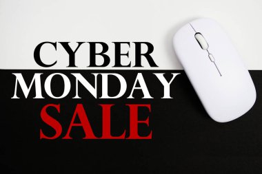 Siber Pazartesi Satışı ve beyaz ve siyah arka planda kablosuz fare