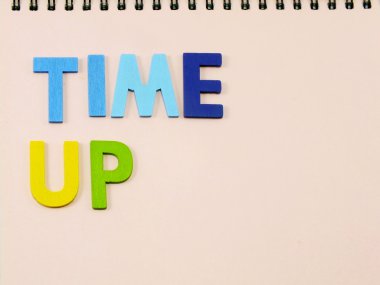 Defter arka plan açıklamalarıyla zaman