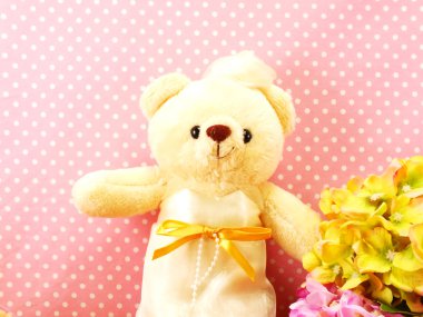 Natürmort romantik ayı düğün sahnesi aşk kavramı ile