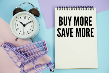 Not defterine alarm saati ve tramvay alışveriş arabasıyla daha fazla not defteri al