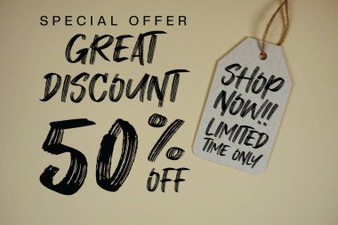 Büyük indirim% 50 indirimli Fiyat etiketli Sınırlı Zaman Dükkanı Şimdi