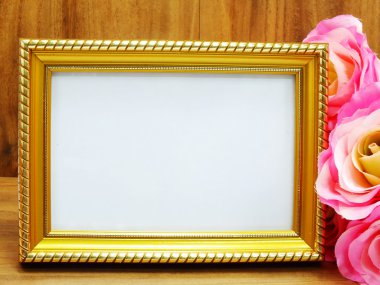 fotoğraf çerçevesi ile dekorasyon natürmort