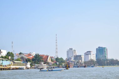 Ninh Kieu wharf and cage market seen from Can Tho river