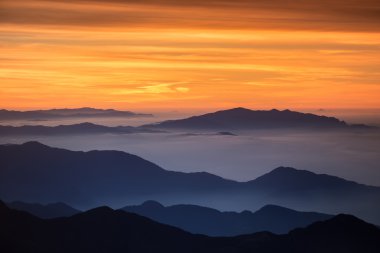 pus yüksek dağ manzara