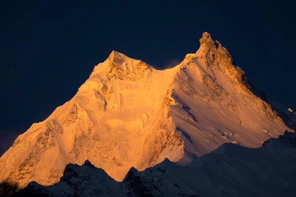 Manaslu Peak, Nepal — Zdjęcie stockowe