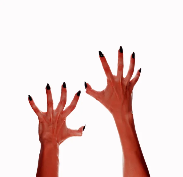 Hallow konulu bir kolaj oluşturmak için korkunç canavar el