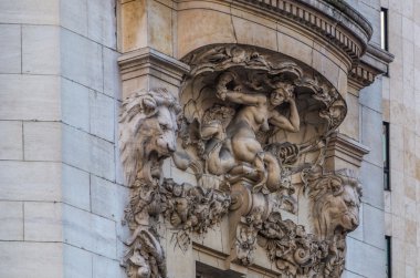 Paris sokaklar boyunca sayısı