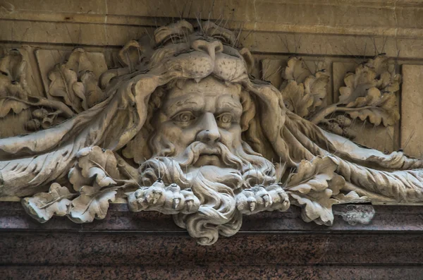 Paris sokaklar boyunca sayısı